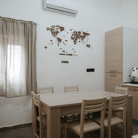 Home Luca كاتانيا المظهر الخارجي الصورة